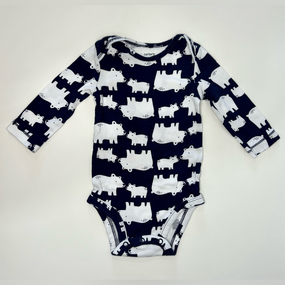 4/$15 ⭐️ Carter’s Baby Boy Bear Print One Piece Bodysuit Onesies Size 6 Month